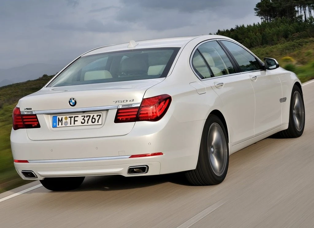 BMW serii 7 po faceliftingu (2012)