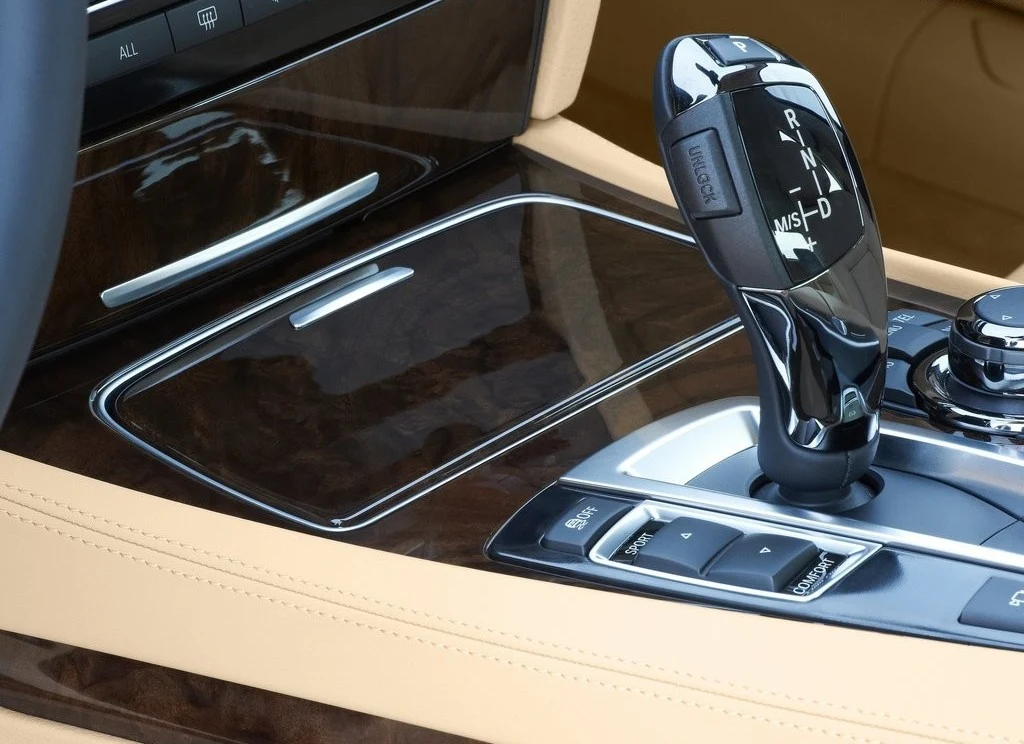 BMW serii 7 po faceliftingu (2012)