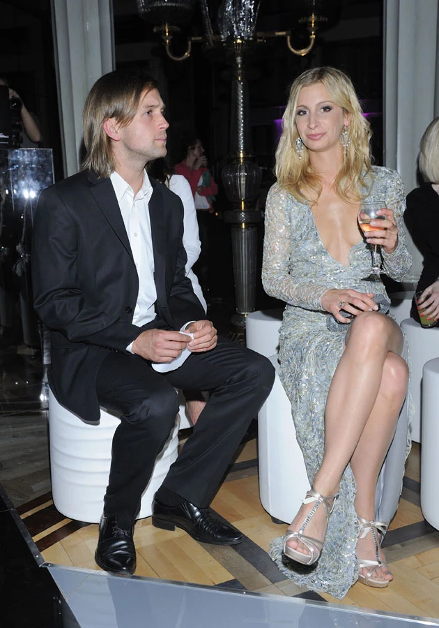 Mąż Schejbal utwierdza ją w jej gwiazdorskich nawykach