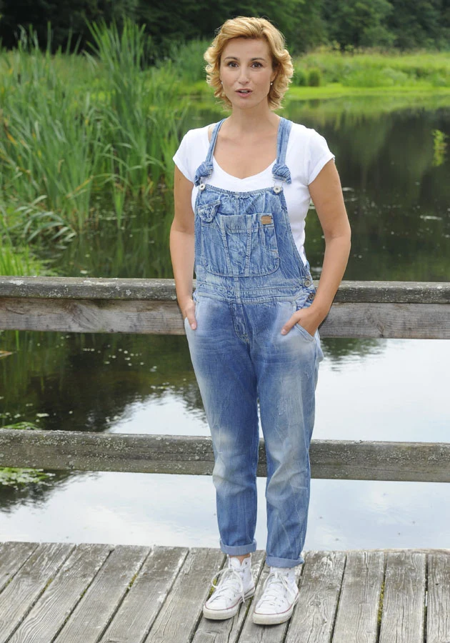 Brodzik kręci serial na Mazurach. Synowie często z nią tam jeżdżą