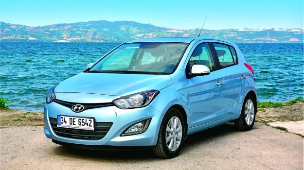 Hyundai i20 debiutował w 2009 roku, jako następca modelu Getz.