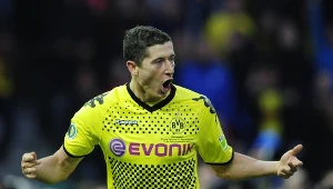 Szef Borussii: Nowy kontrakt dla "Lewego"? Będzie trudno