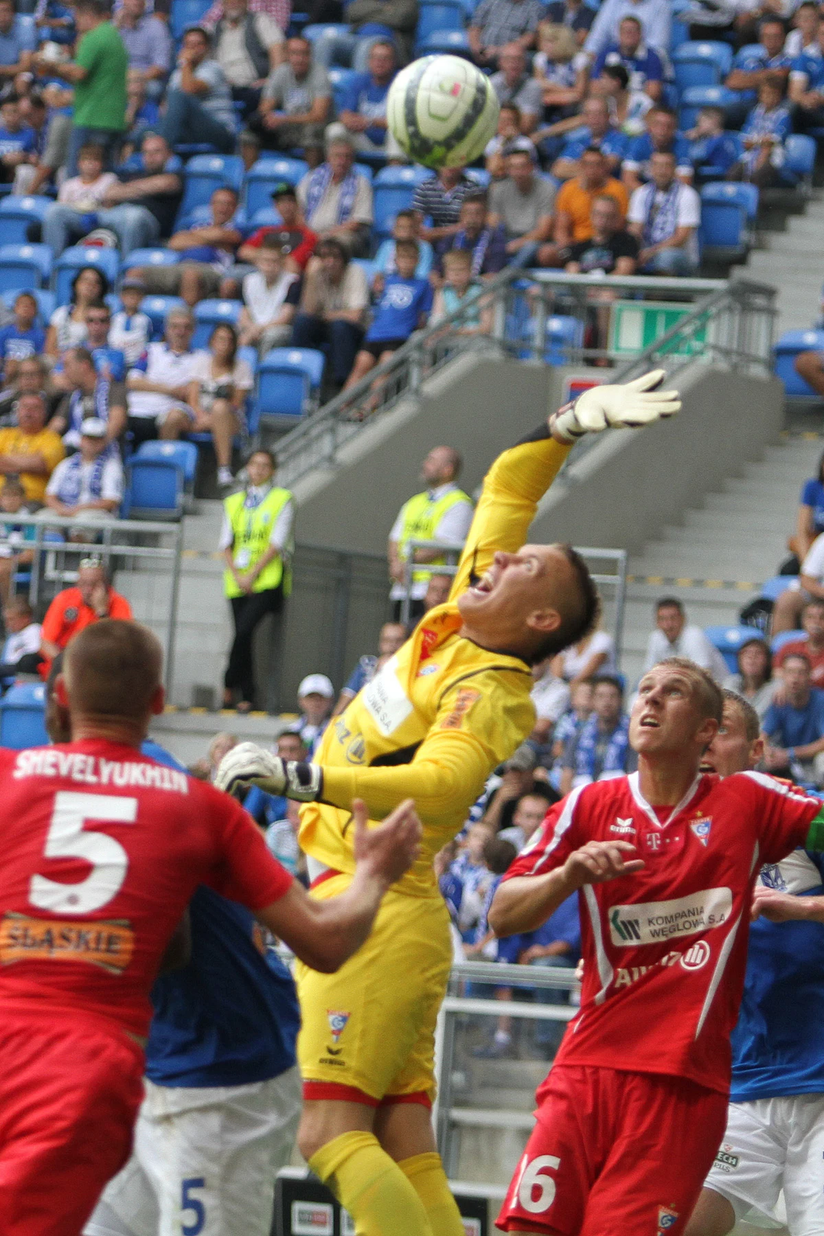 Górnik Zabrze był bliższy zdobycia trzech punktów w 3. kolejce Ekstraklasy od piłkarzy Lecha Poznań
