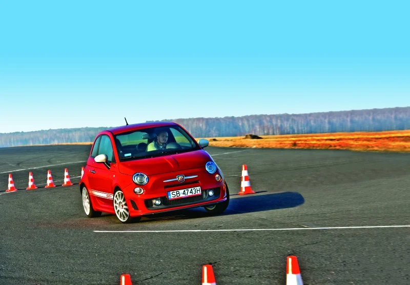 System TTC, czyli Torque Transfer Control, pozwala na przeniesienie większego momentu na napędzane koła.