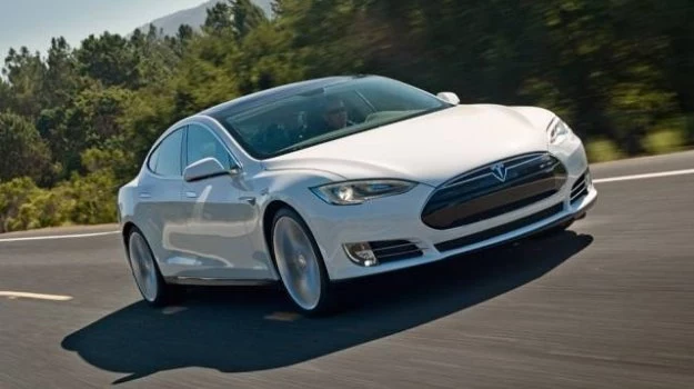 Tesla S Tesla S
