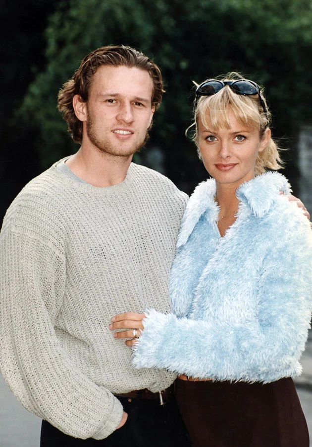 Z Izabellą Scorupco Czerkawski ma 15-letnią córkę Julię