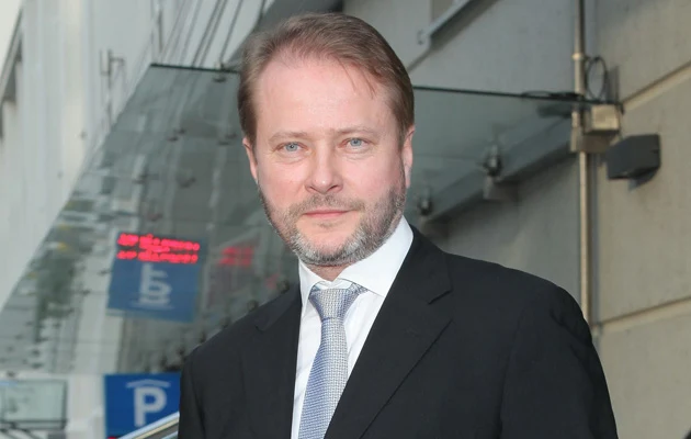 Artur Żmijewski Artur Żmijewski