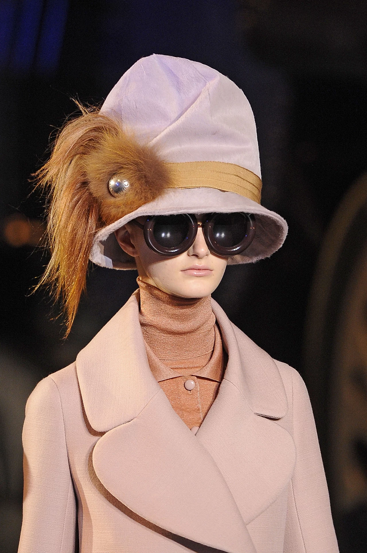 Kapelusz projektu Louis Vuitton Kapelusz projektu Louis Vuitton
