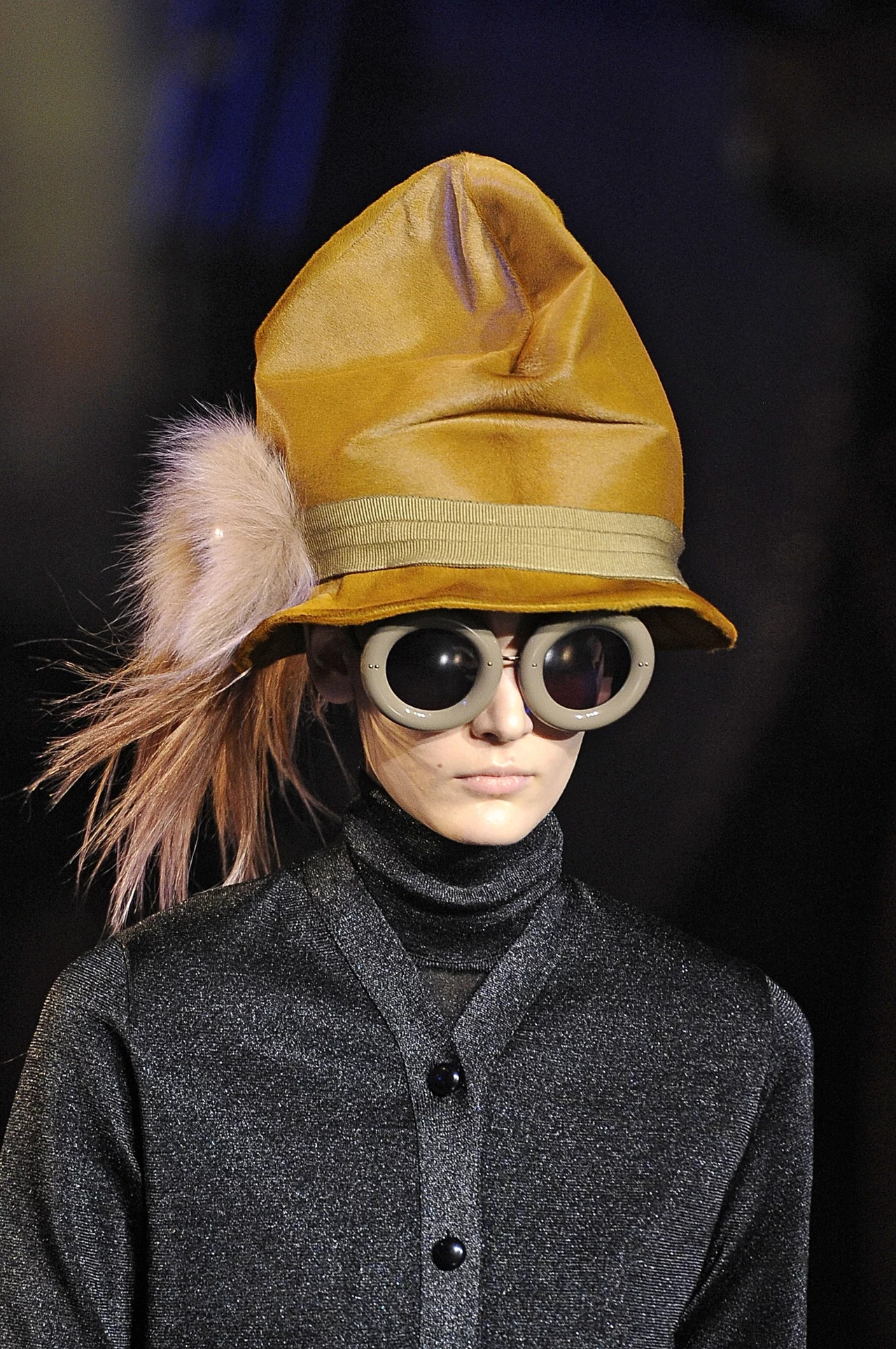 Kapelusz projektu Louis Vuitton Kapelusz projektu Louis Vuitton