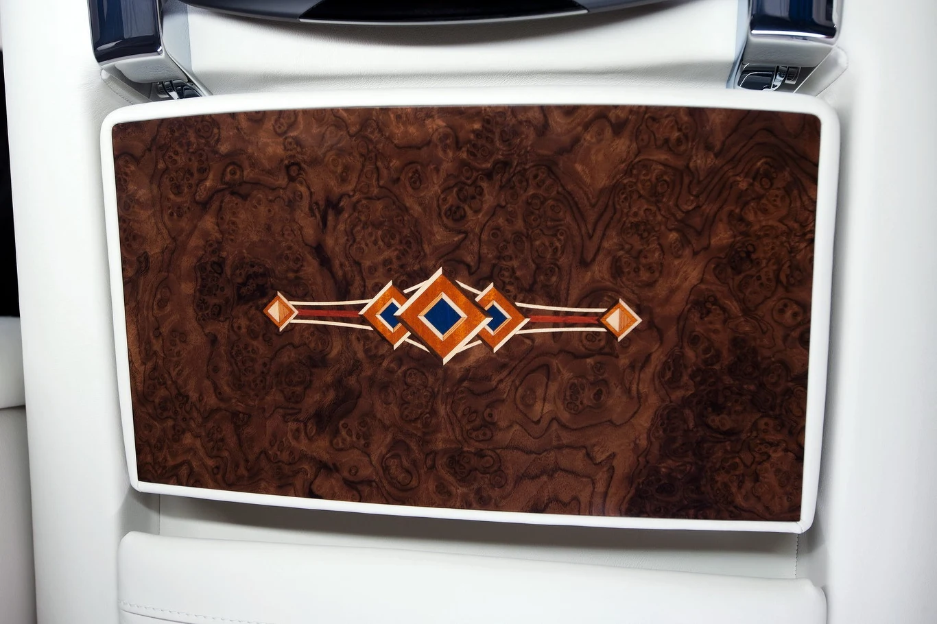 Rolls-Royce Ghost art deco Rolls-Royce Ghost art deco