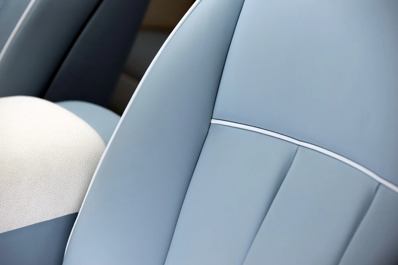 Rolls-Royce Phantom Drophead Coupe art deco Rolls-Royce Phantom Drophead Coupe art deco