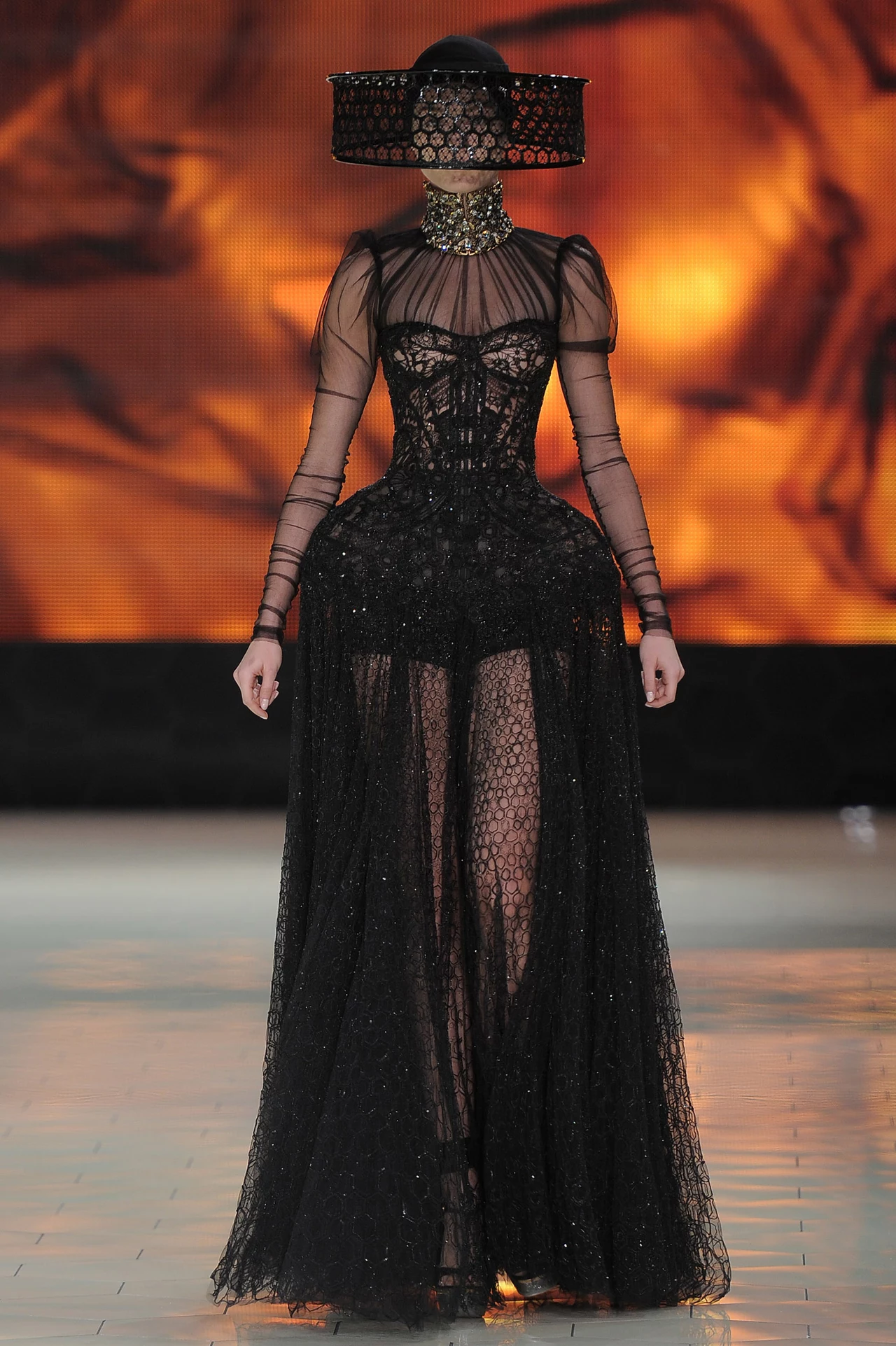 Alexander McQueen - wiosna-lato 2013 Alexander McQueen - wiosna-lato 2013