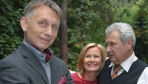 Ekscentryczny Krzysztof Bąk po raz pierwszy odwiedzi Elżbietę i Jerzego w 2340. odcinku „Klanu” 