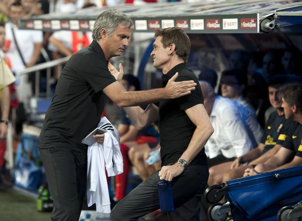 Trenerzy Realu i Barcelony Jose Mourinho i Tito Vilanova