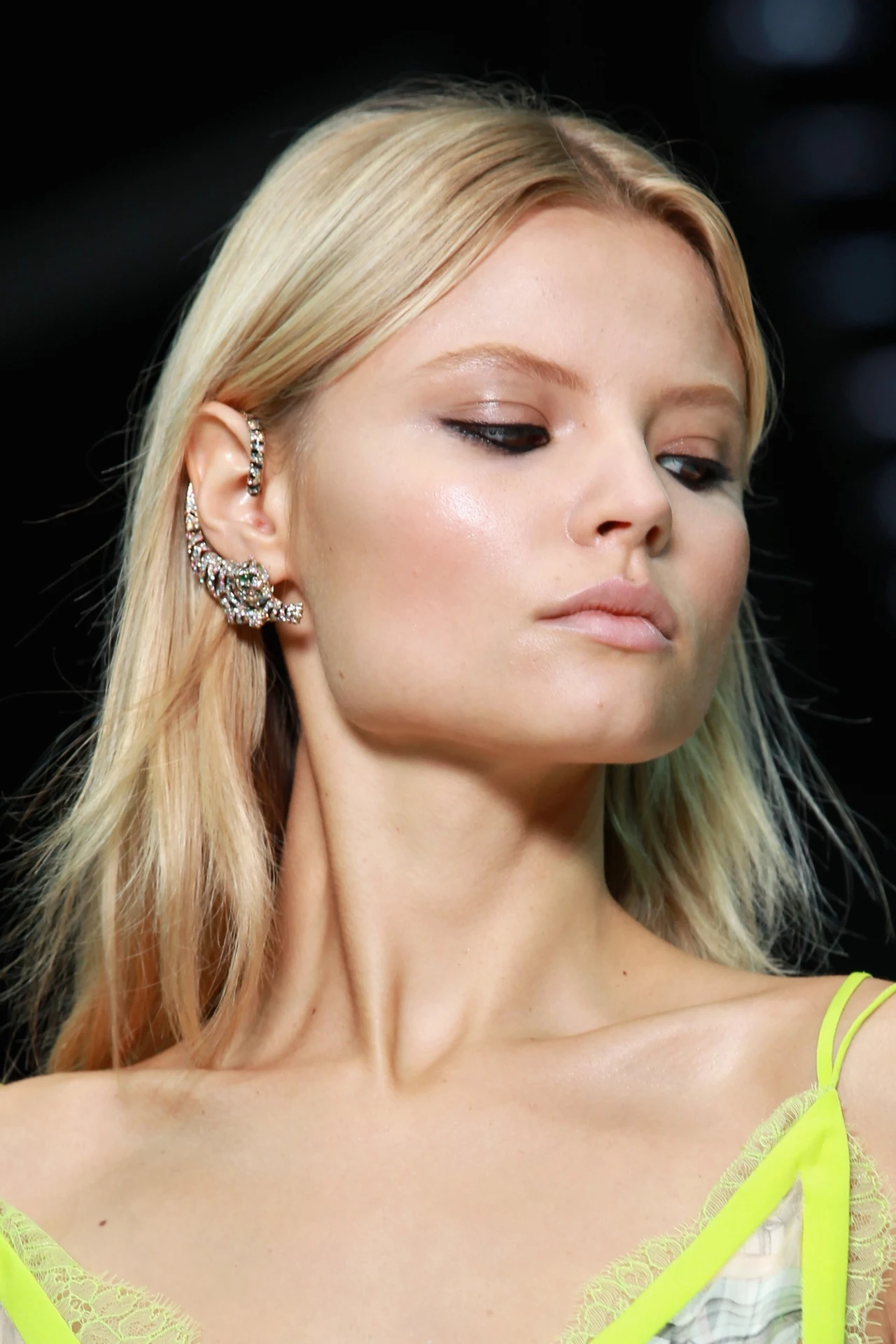 Magda Frąckowiak na pokazie Roverta Cavalli, Tydzień Mody w Mediolanie Magda Frąckowiak na pokazie Roverta Cavalli, Tydzień Mody w Mediolanie