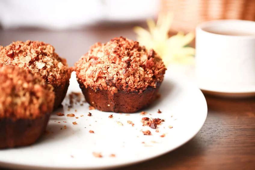 Muffiny owsiane są idealne zarówno na śniadanie, jak i deser