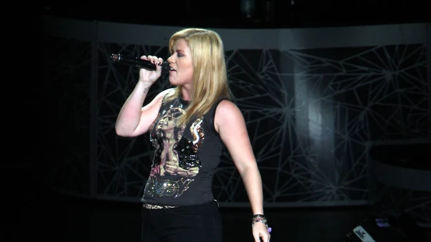 Kelly Clarkson w sierpniu 2012 roku