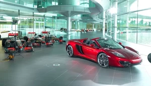 Gwiazdkowy McLaren MP4-12C Spider