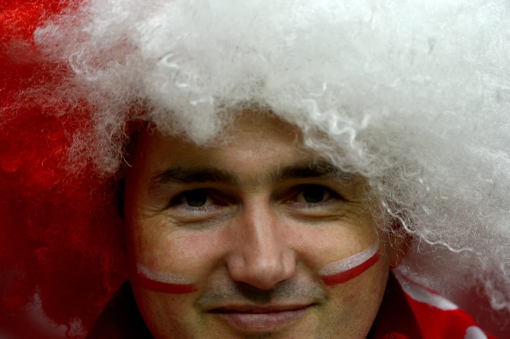 Deszcz zalał murawę Stadionu Narodowego tuż przed meczem z Anglią Deszcz zalał murawę Stadionu Narodowego tuż przed meczem z Anglią