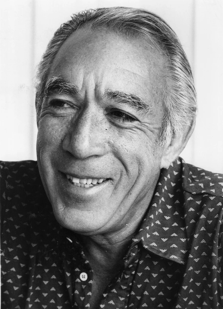 Anthony Quinn został ojcem w wieku 81 lat.