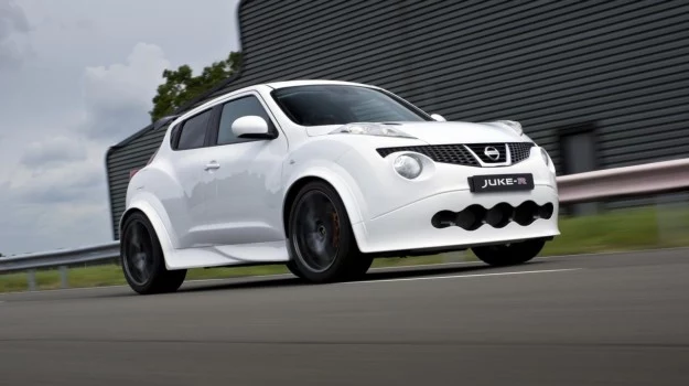 Nissan Juke-R