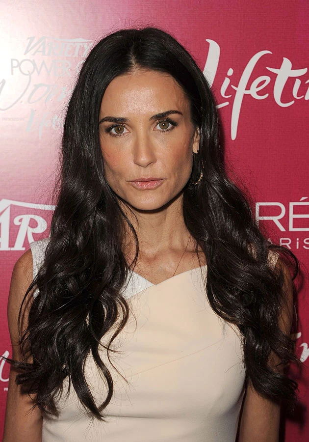Demi Moore wciąż nie może się pozbierać po rozstaniu z Ashtonem