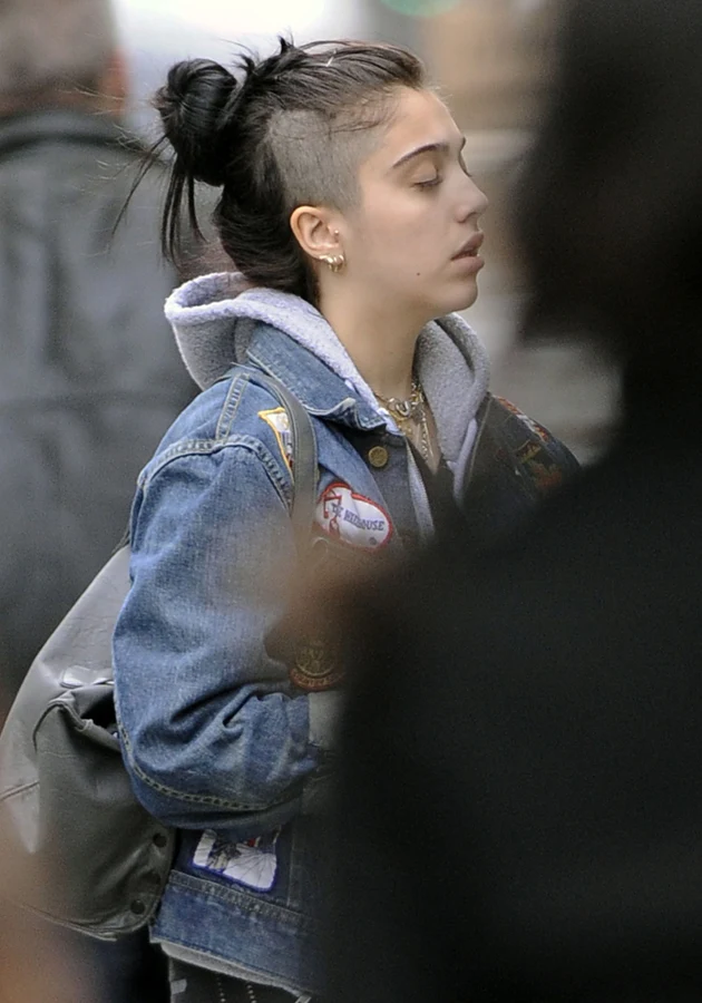 Lourdes Leon Lourdes Leon