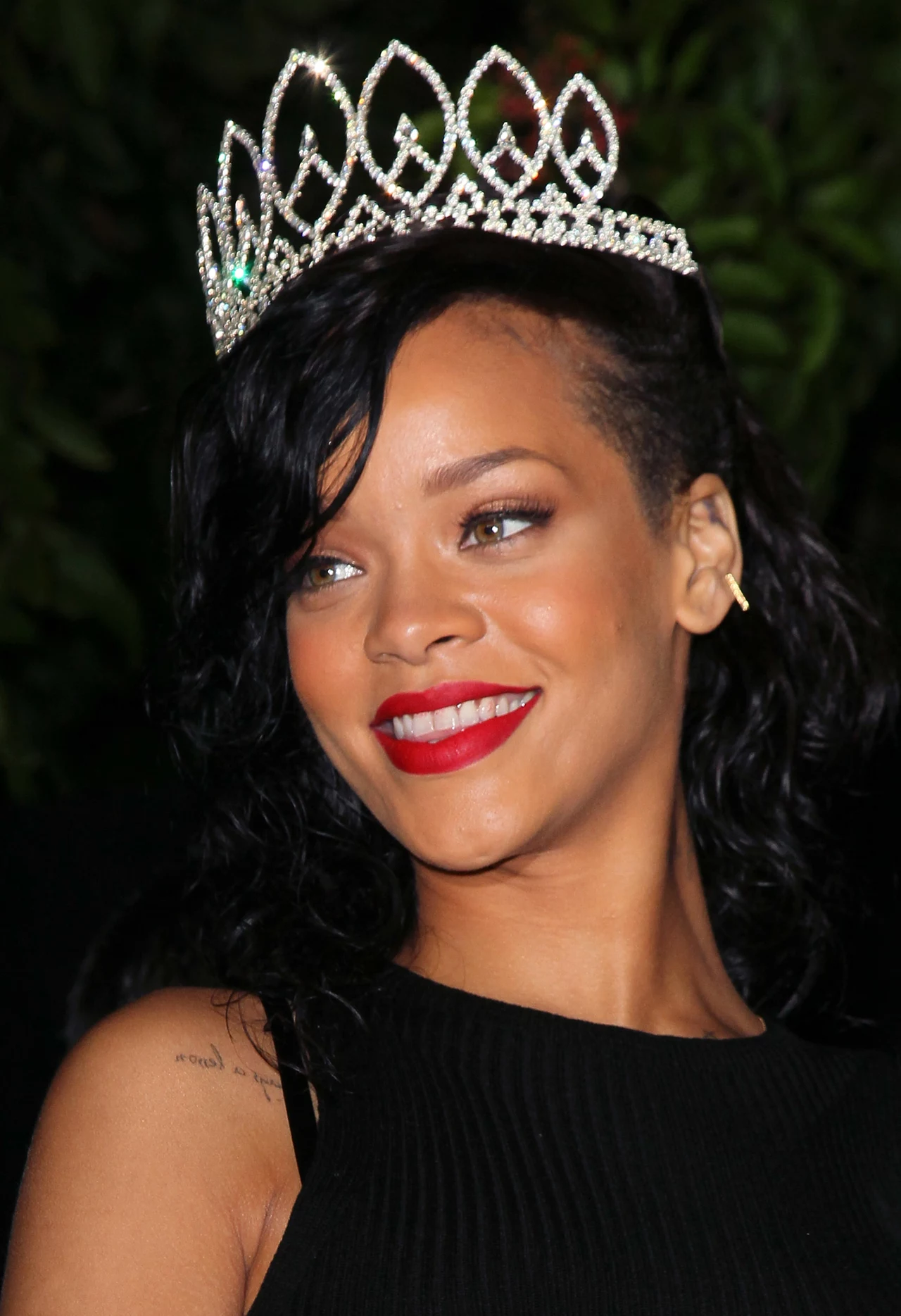 Rihanna została królową West Hollywood Halloween Carnaval Rihanna została królową West Hollywood Halloween Carnaval