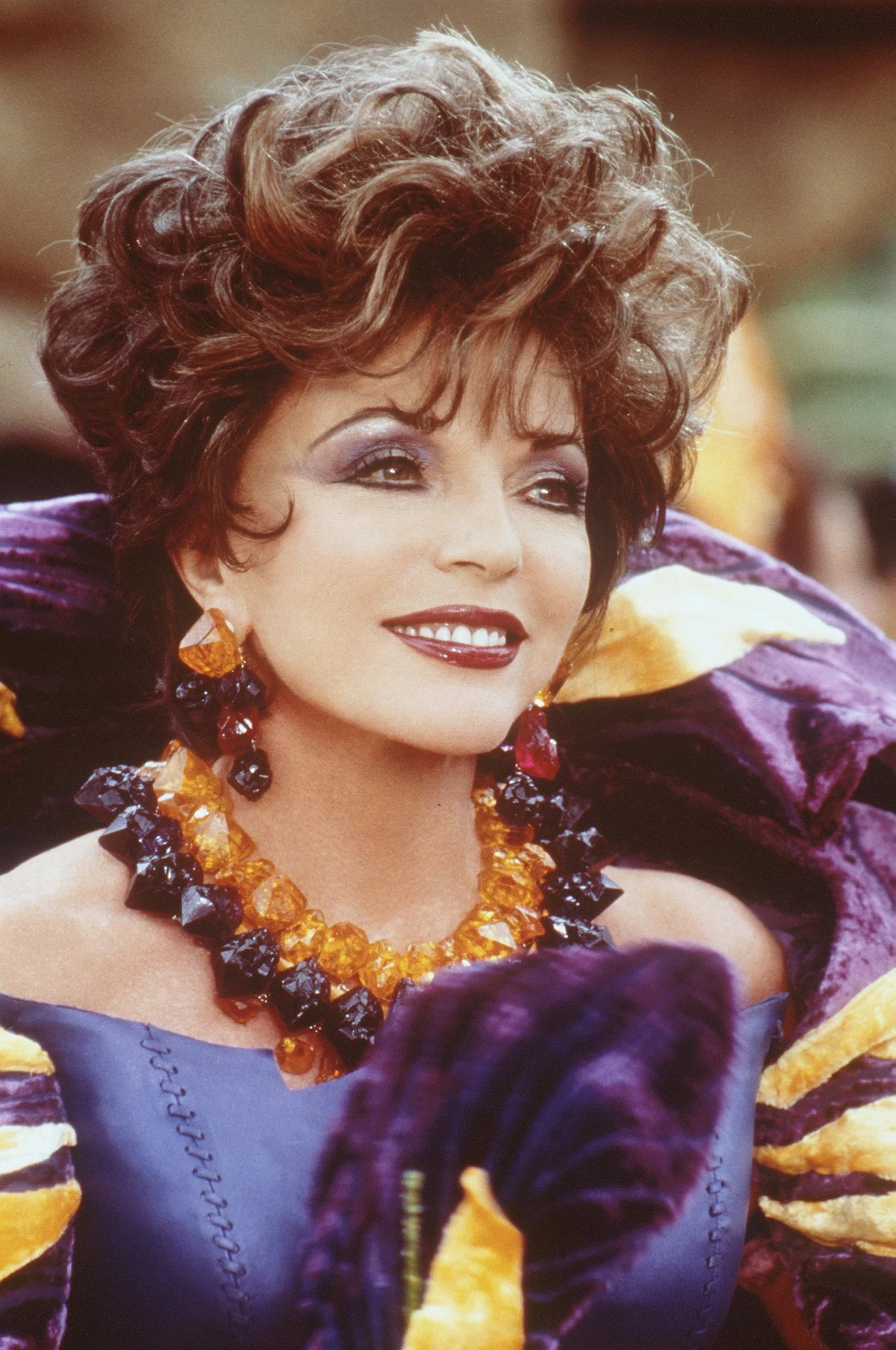 Joan Collins - Alexis Carrington-Colby z "Dynastii" Joan Collins - Alexis Carrington-Colby z "Dynastii"