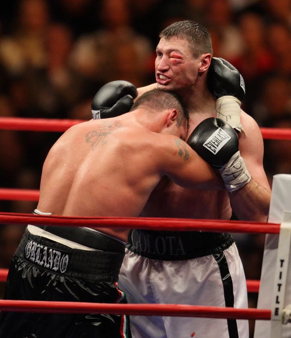 Andrzej Gołota vs Mike Mollo