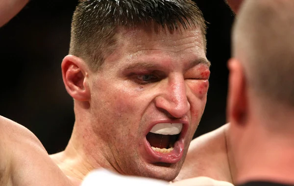 Andrzej Gołota vs Mike Mollo