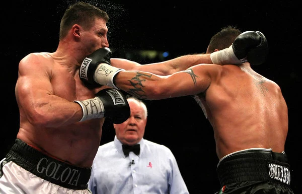 Andrzej Gołota vs Mike Mollo