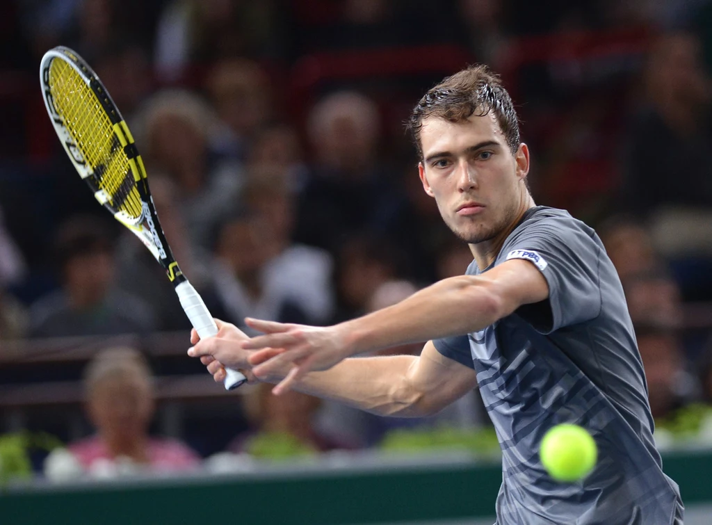 Rywal Polaka, dziewiąty w światowym rankingu Serb Janko Tipsarević skreczował przy stanie 3:6, 6:1, 4:1 dla Janowicza.