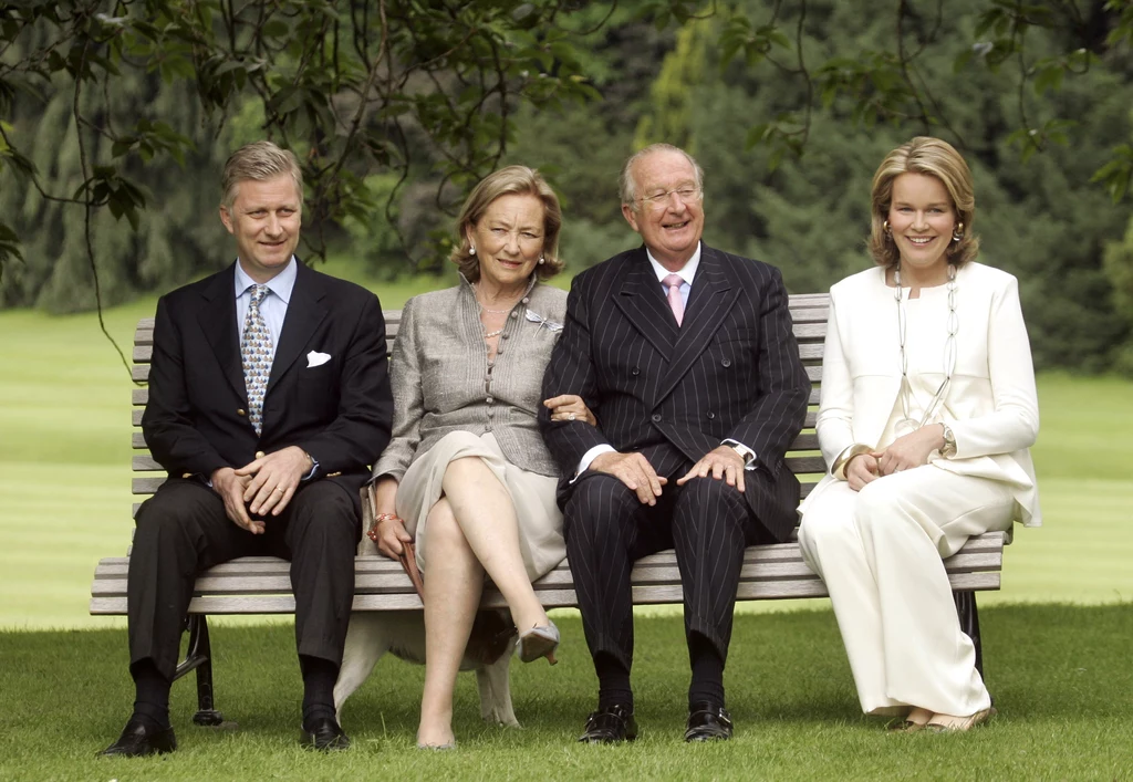 Od lewej: książę Filip, królowa Paola, król Albert II i księżniczka Matylda