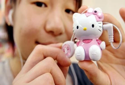 Funkcję przenośnych nośników często pełnią odtwarzacze MP3, nawet te w kształcie Hello Kitty