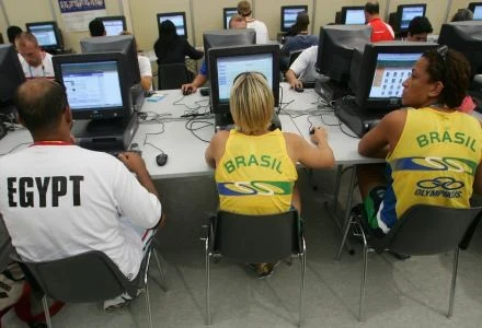 Cały świat kocha serwisy z plikami wideo Cały świat kocha serwisy z plikami wideo