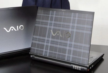 Vaio Type S - obudowa z włókna węglowego