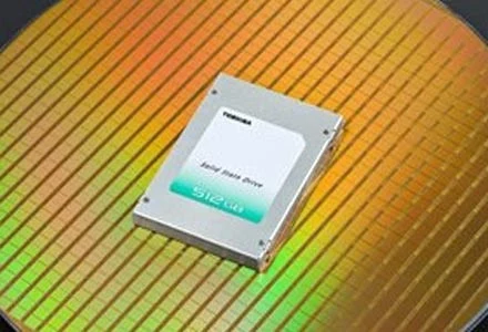 Dzięki dyskowi Toshiby technologia SSD ma szansę konkurować z HDD