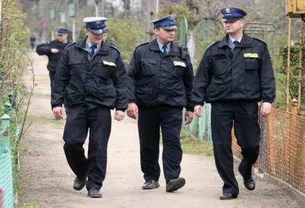 Autorów nagrania szybko namierzyli policjanci fot. Maciej Kulczyński