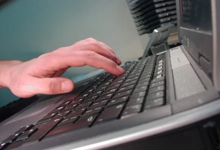 Dostawcy internetu wolą edukować niż odcinać od sieci fot. Paul Pasieczny Dostawcy internetu wolą edukować niż odcinać od sieci fot. Paul Pasieczny