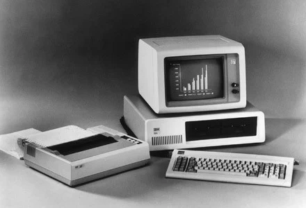 Sieć działającą jak dzisiejszy internet mogli stworzyć Polacy już w latach 70. Sieć działającą jak dzisiejszy internet mogli stworzyć Polacy już w latach 70.