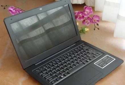 X1200 - netbook firmy GB