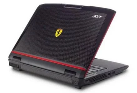 Jeden z wcześniejszych modeli Acer Ferrari