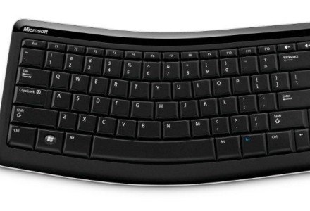   Firma Microsoft zaprezentowała po raz pierwszy Bluetooth Mobile Keyboard 6000