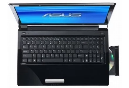 Asus UL50 - można go nazwa konkurencją dla MacBooka