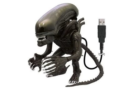 Obcy kontra USB