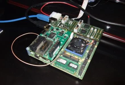 Referencyjny adapter DisplayLink z wejściem USB 3.0 i HDMI Referencyjny adapter DisplayLink z wejściem USB 3.0 i HDMI