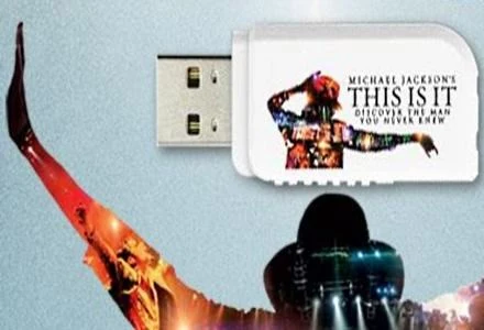 DataTraveler USB z filmem "Michael Jackson. This Is It",