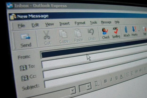 Dwa maile wystarczyły aby bez wiedzy administratorów wyprowadzić pieniądze z systemu Dwa maile wystarczyły aby bez wiedzy administratorów wyprowadzić pieniądze z systemu