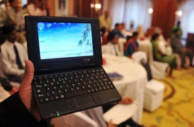 Netbooki - nadal są popularne, ale na razie producenci czekają na dwurdzeniowego Atom Intela Netbooki - nadal są popularne, ale na razie producenci czekają na dwurdzeniowego Atom Intela